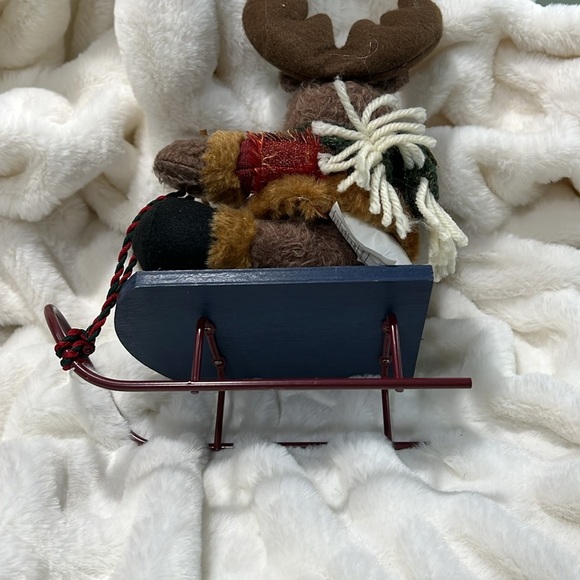 Moose Sled Christmas Decor - Picture 6 of 6
